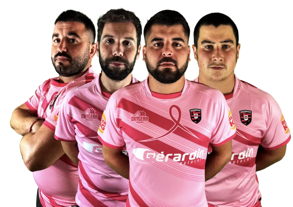 4 joueurs du Stade Foyen en maillot rose pour Octobre rose